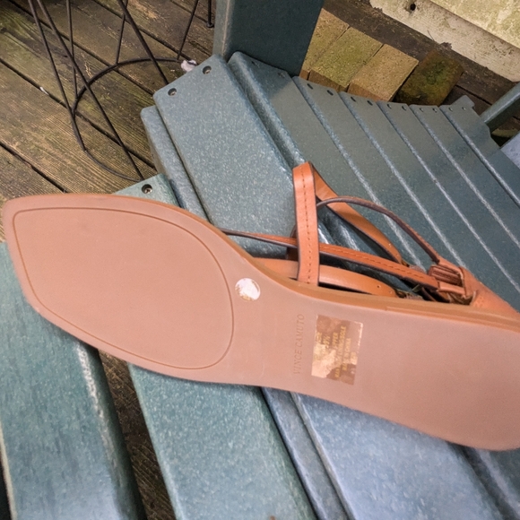 Excellent Vince Camuto Backzip Ankle strap Cushioned Leather Sandals Sz 8.5-9.5 - Picture 8 of 8